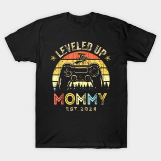 Leveled Up To Mommy 2024 Video Game Promoted To Mommy T-Shirt